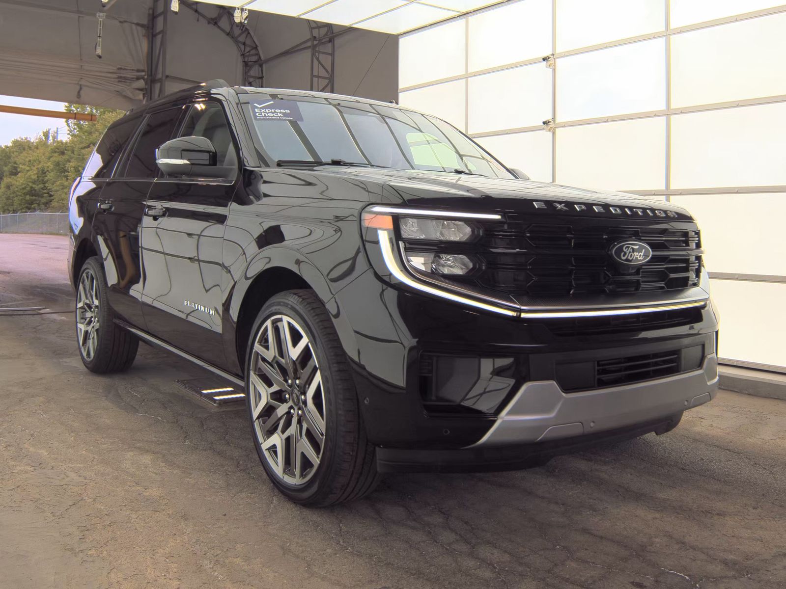 FORD EXPEDITION - 5