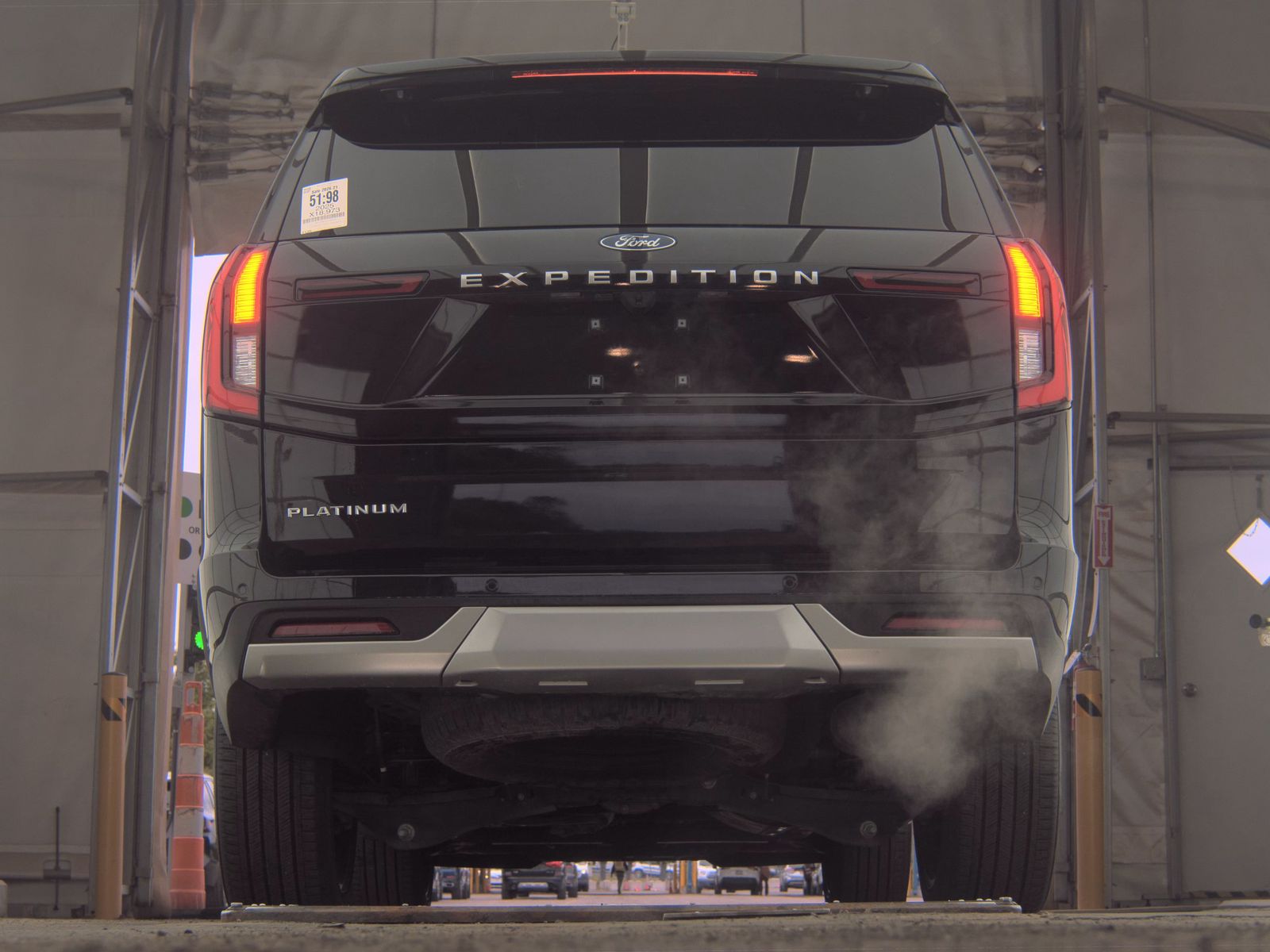 FORD EXPEDITION - 8