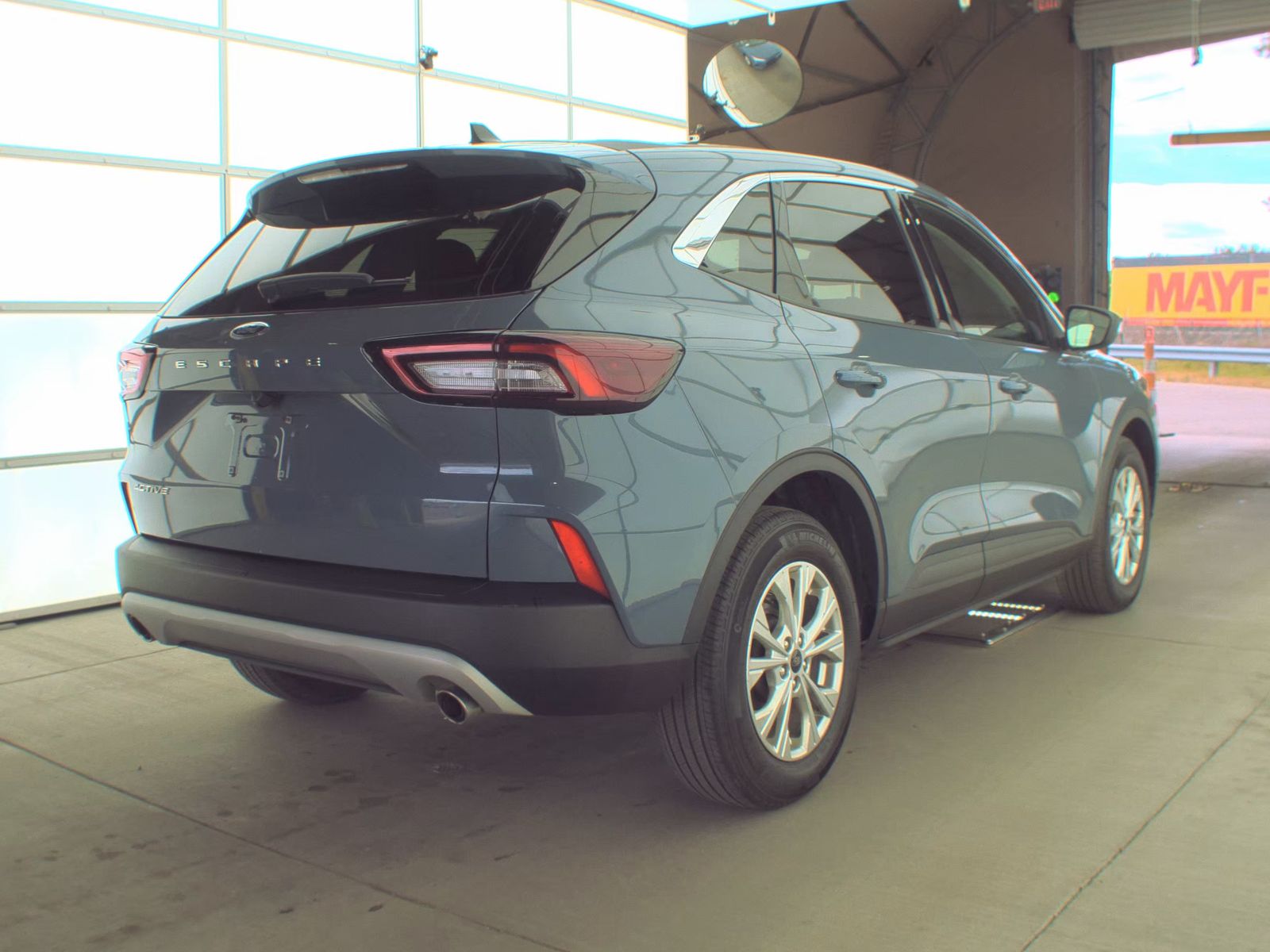FORD ESCAPE - 6