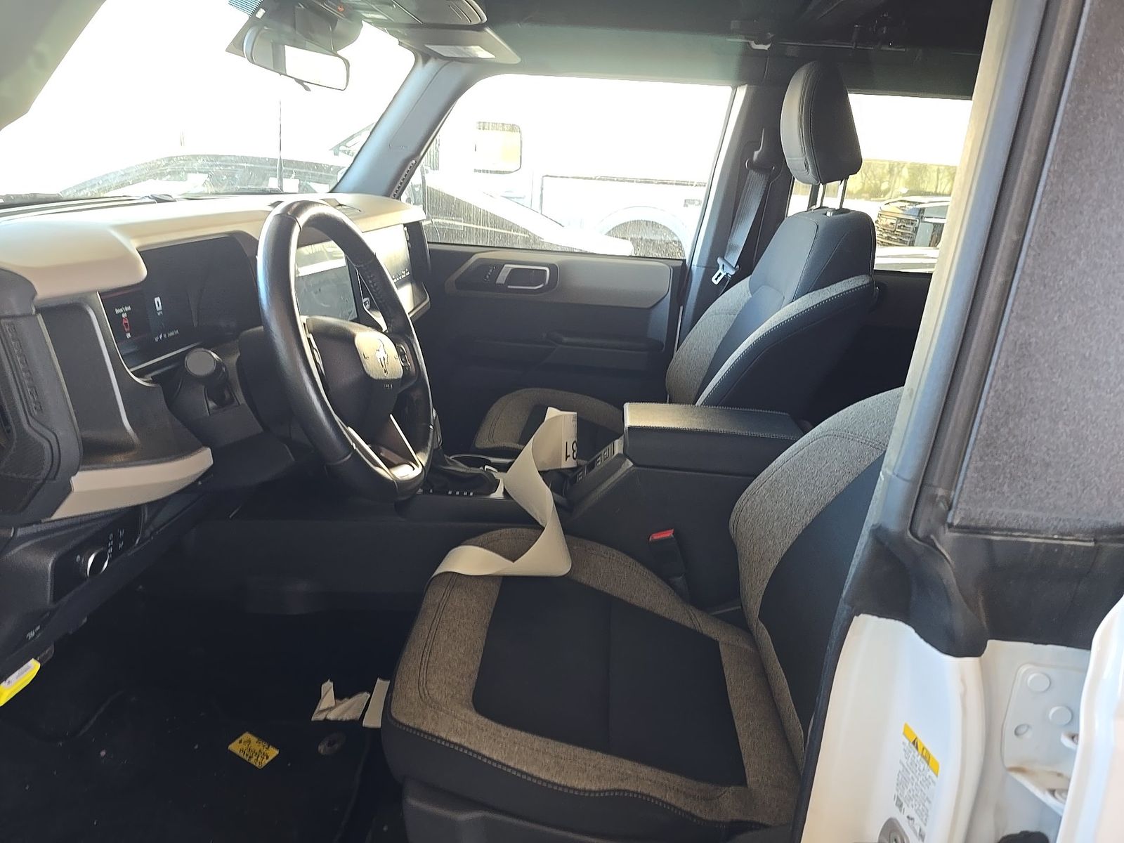 FORD BRONCO - 8