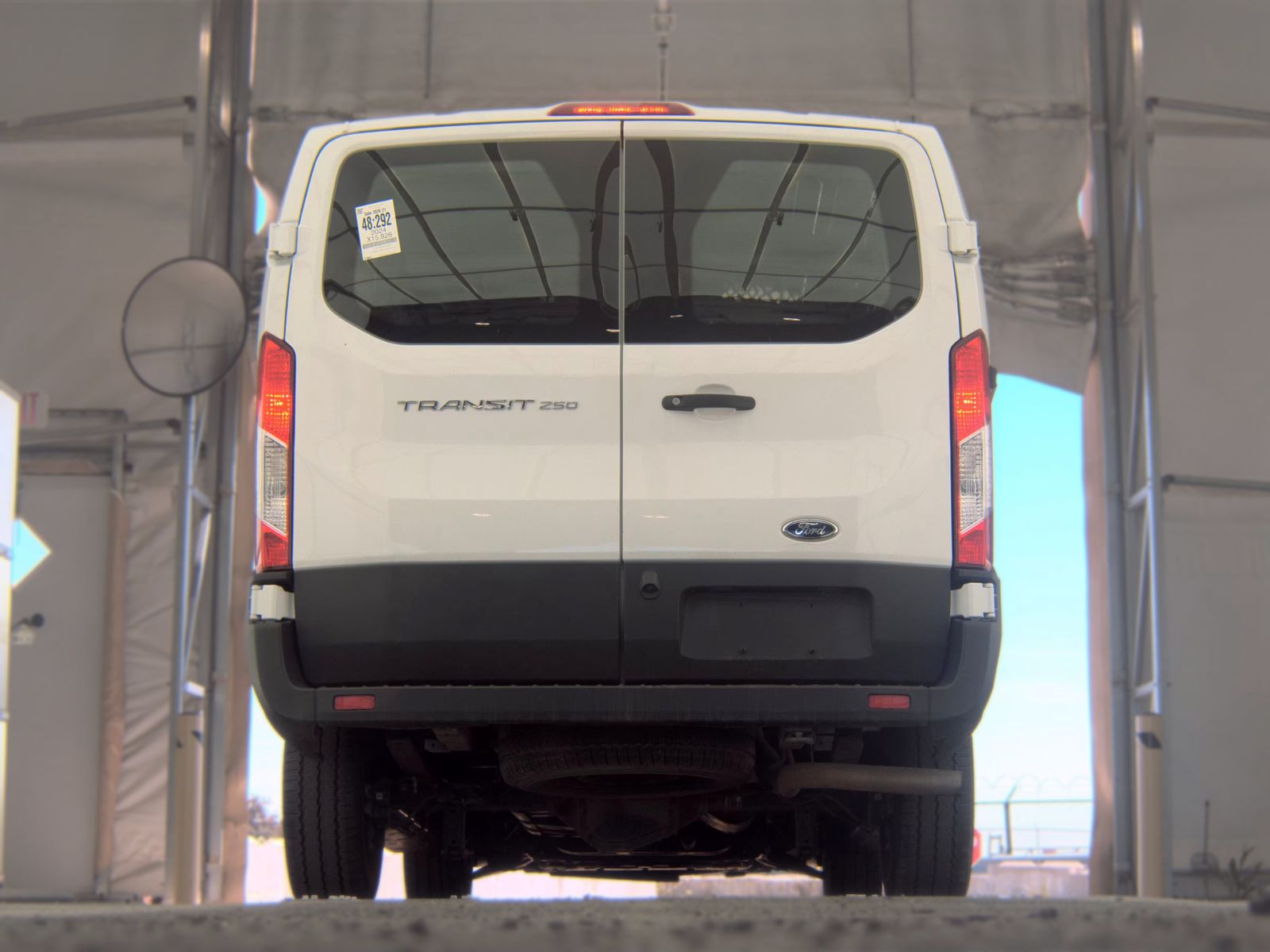 FORD TRANSIT 250 - 8