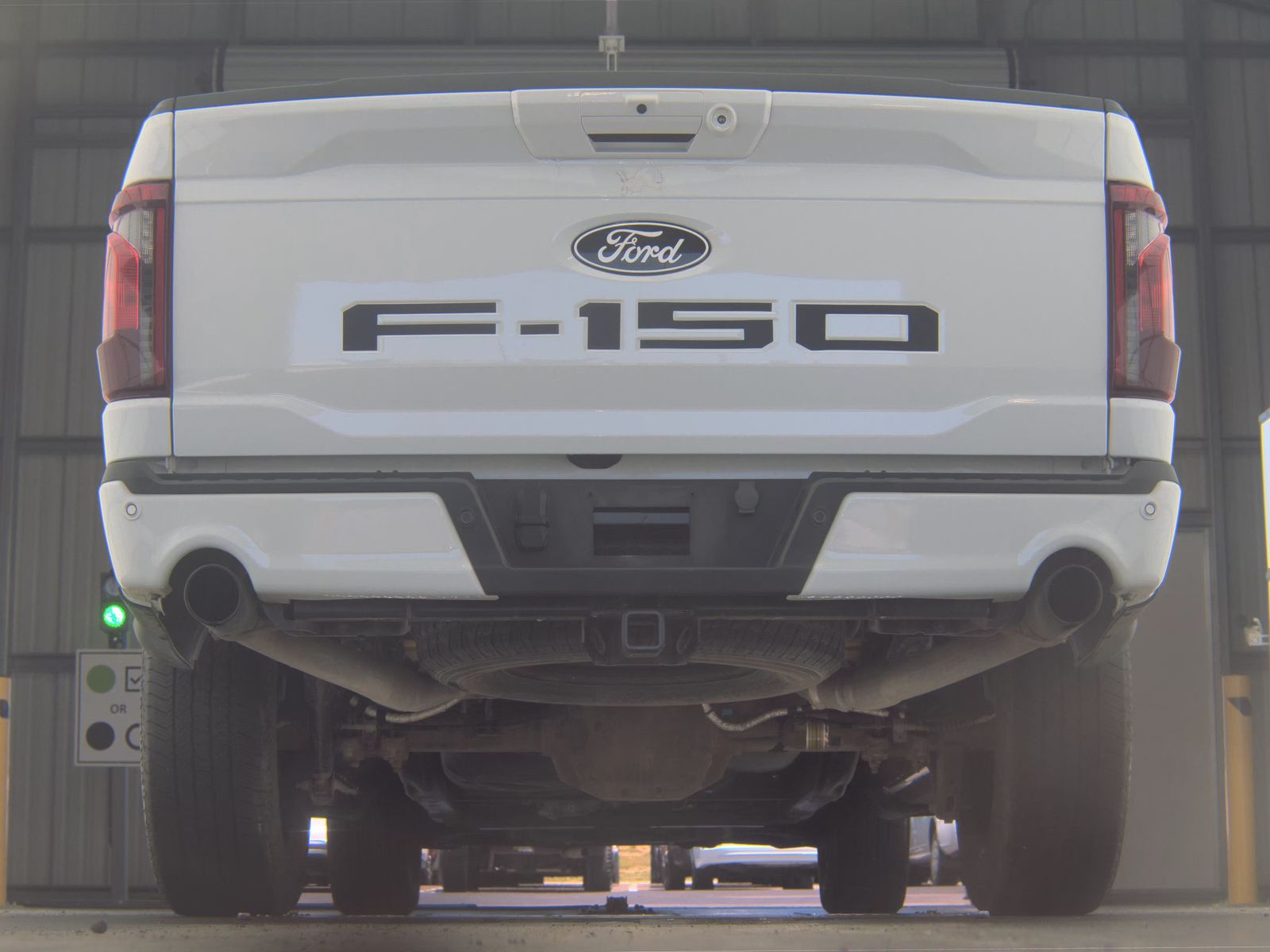 FORD F-150 - 8