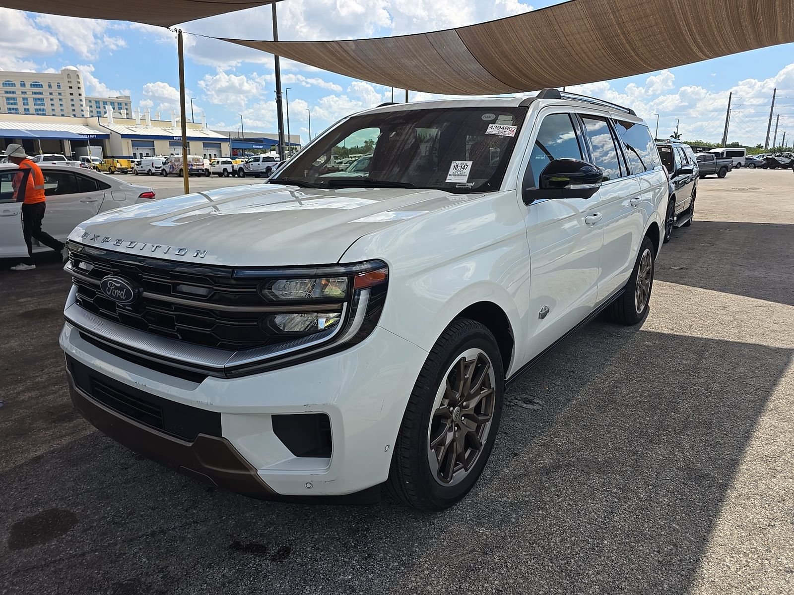 FORD EXPEDITION MAX - 1