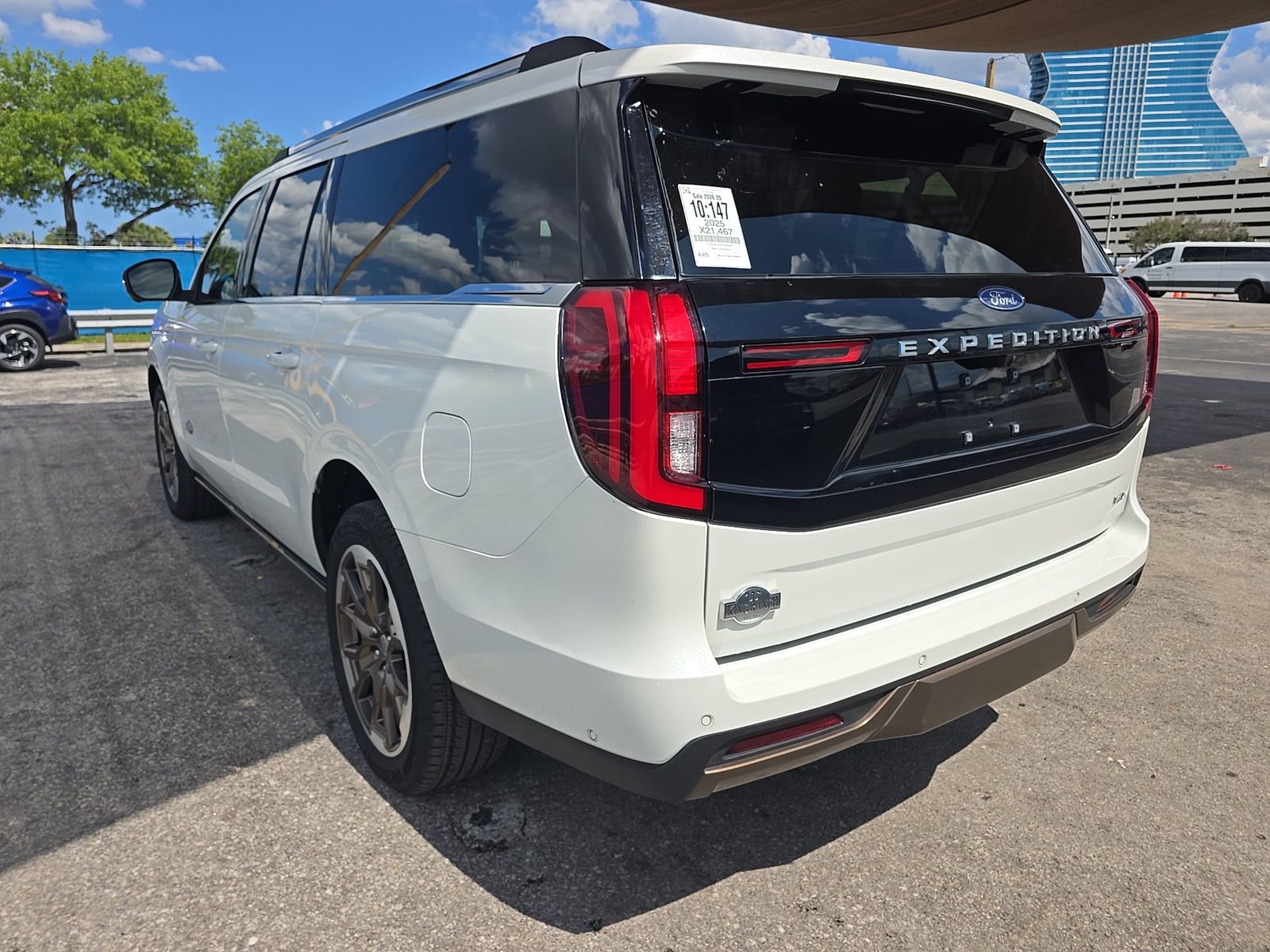 FORD EXPEDITION MAX - 7