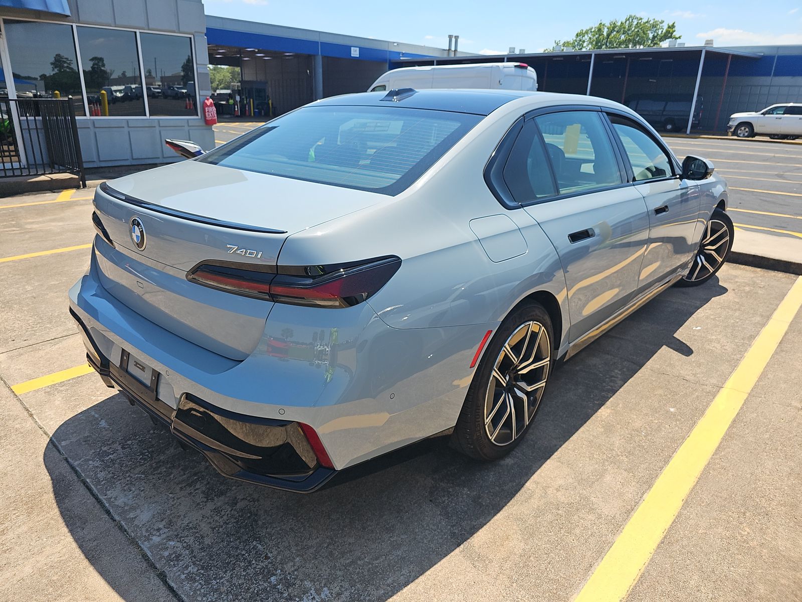 2026 BMW 7 Series 740i xDrive AWD