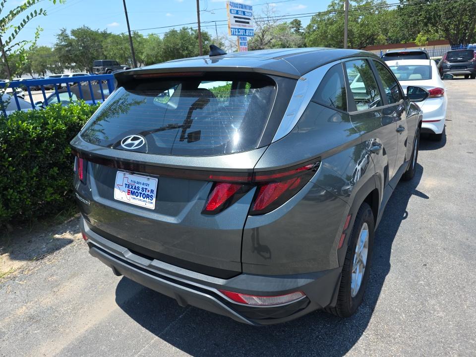 HYUNDAI TUCSON - 5