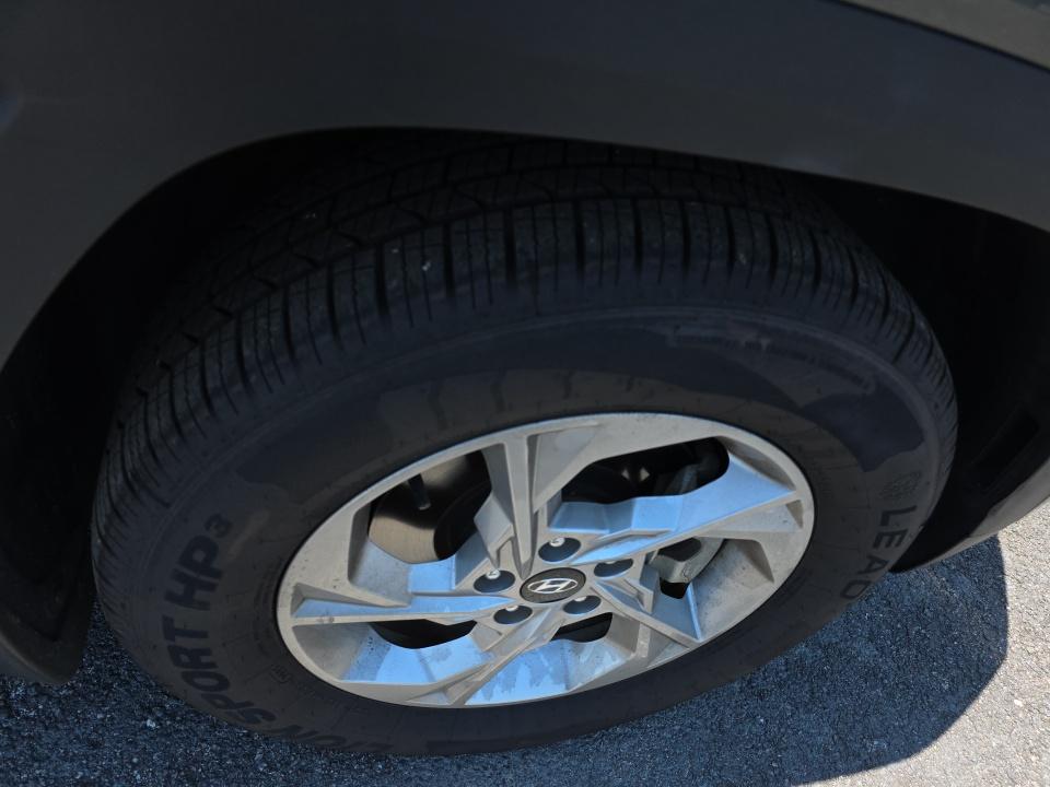 HYUNDAI TUCSON - 10