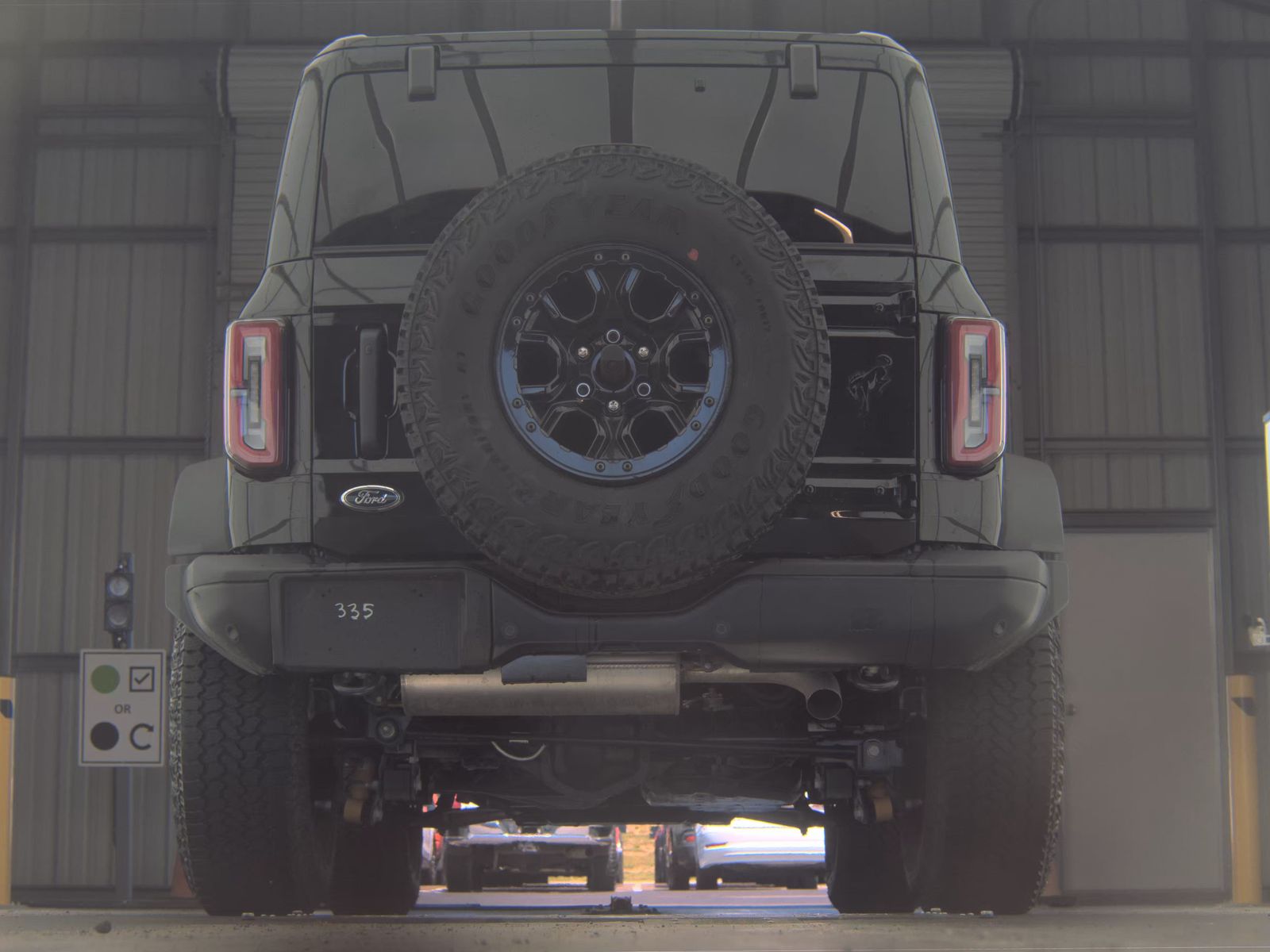 FORD BRONCO - 8