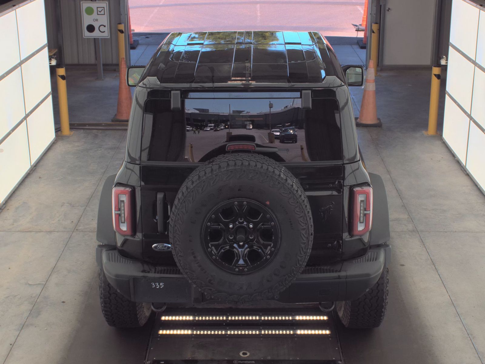 FORD BRONCO - 7