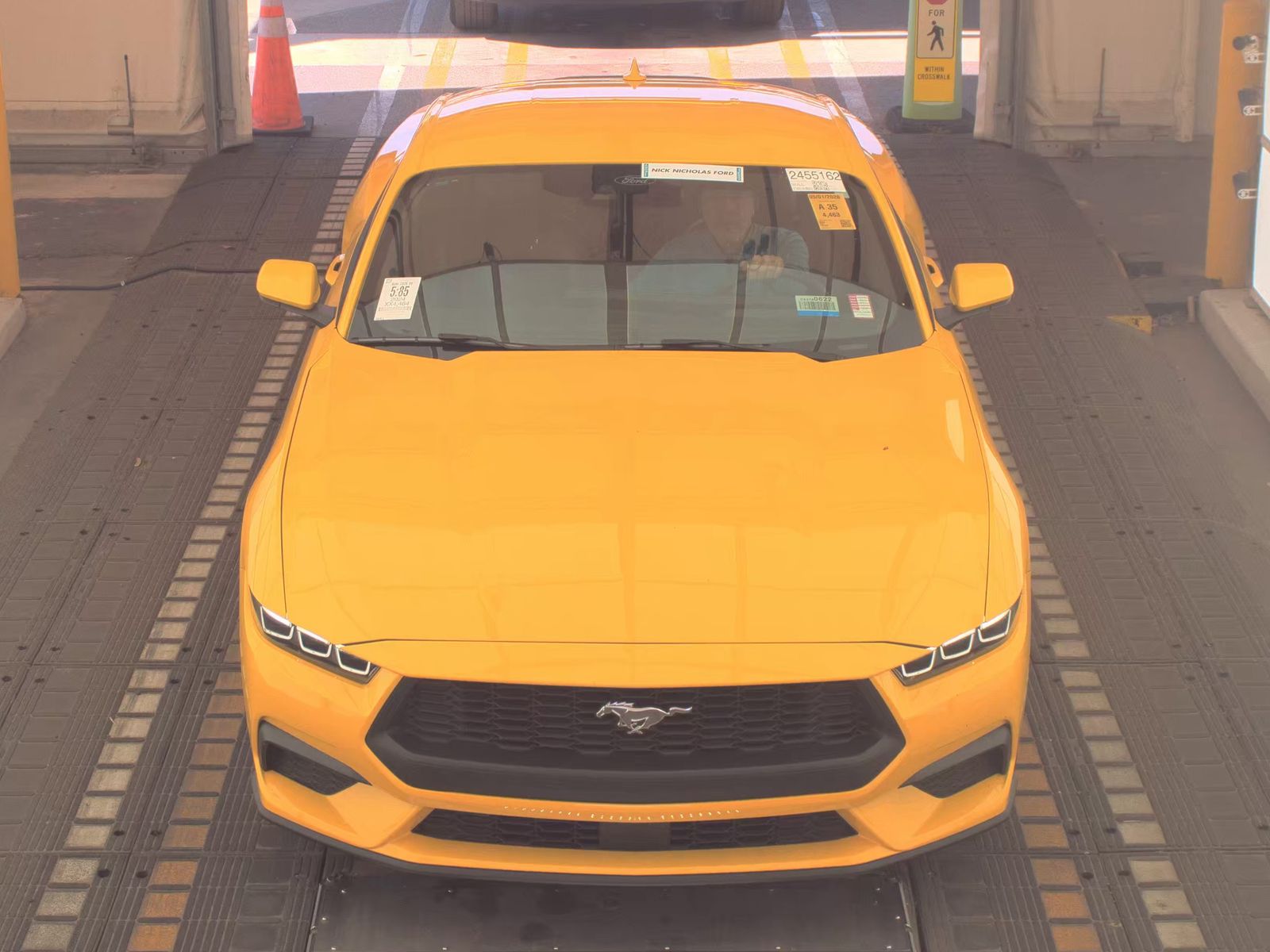 FORD MUSTANG - 3
