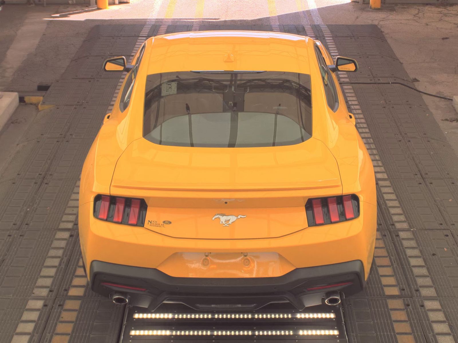 FORD MUSTANG - 6