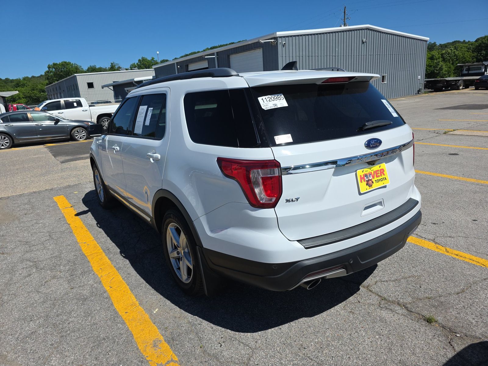 FORD EXPLORER - 7