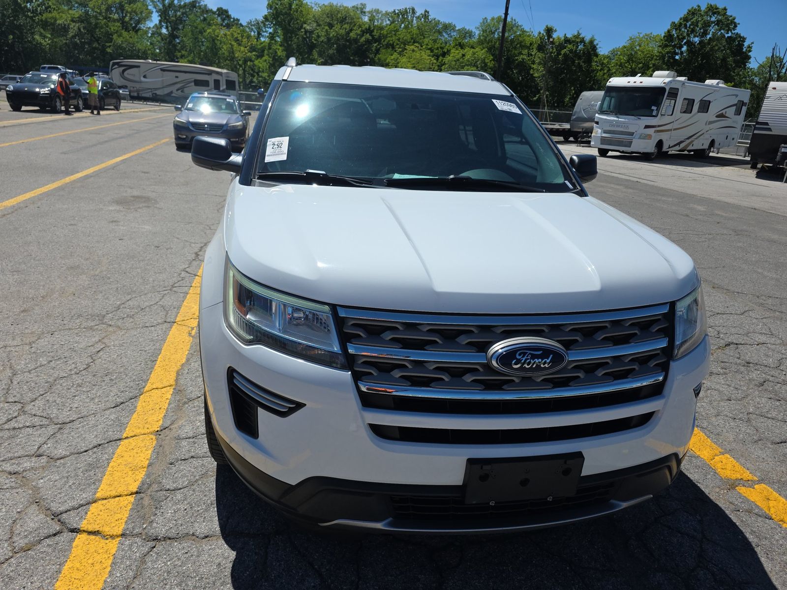 FORD EXPLORER - 3