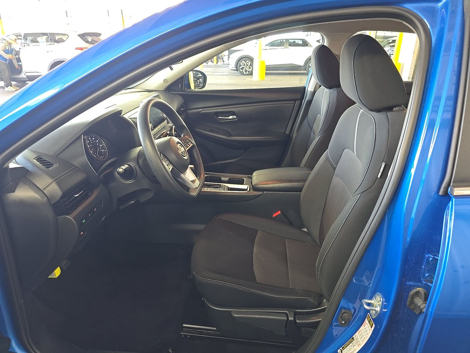 NISSAN SENTRA - 8