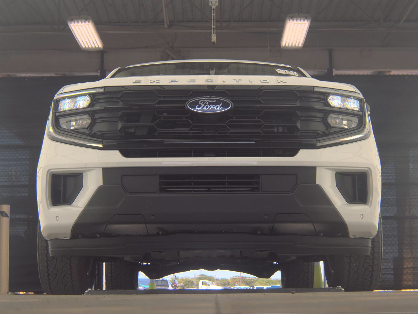 FORD EXPEDITION MAX - 4
