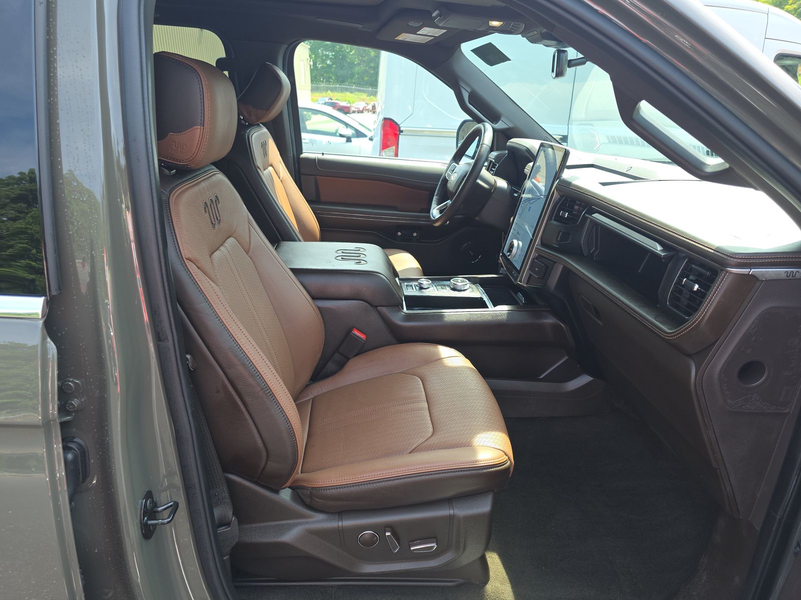 FORD EXPEDITION MAX - 9
