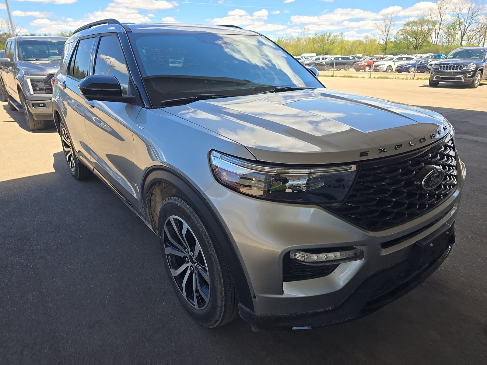 FORD EXPLORER - 4
