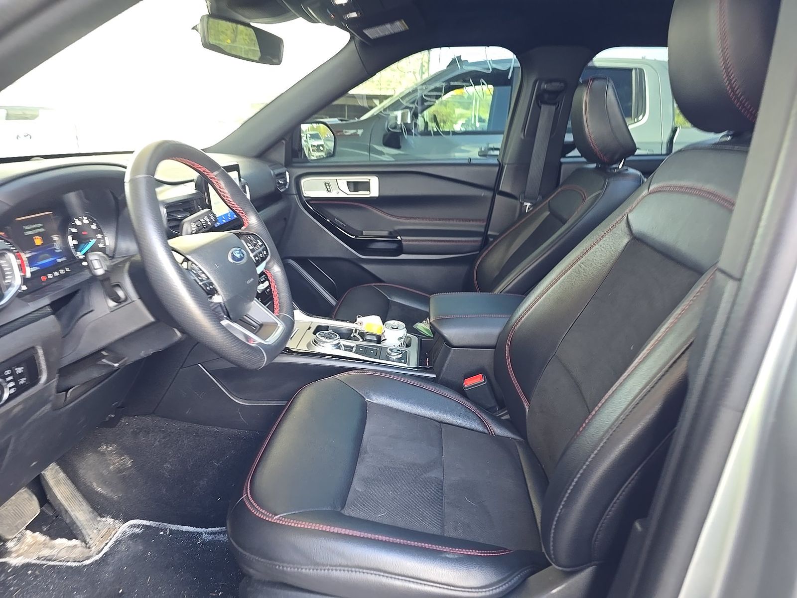 FORD EXPLORER - 8