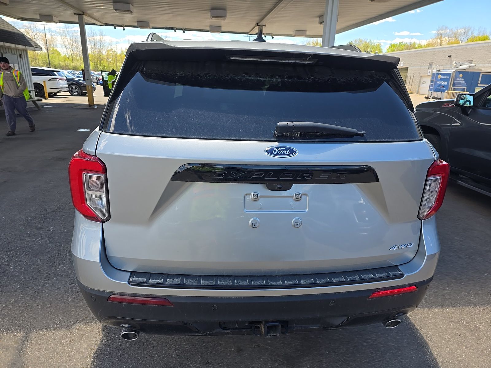 FORD EXPLORER - 6