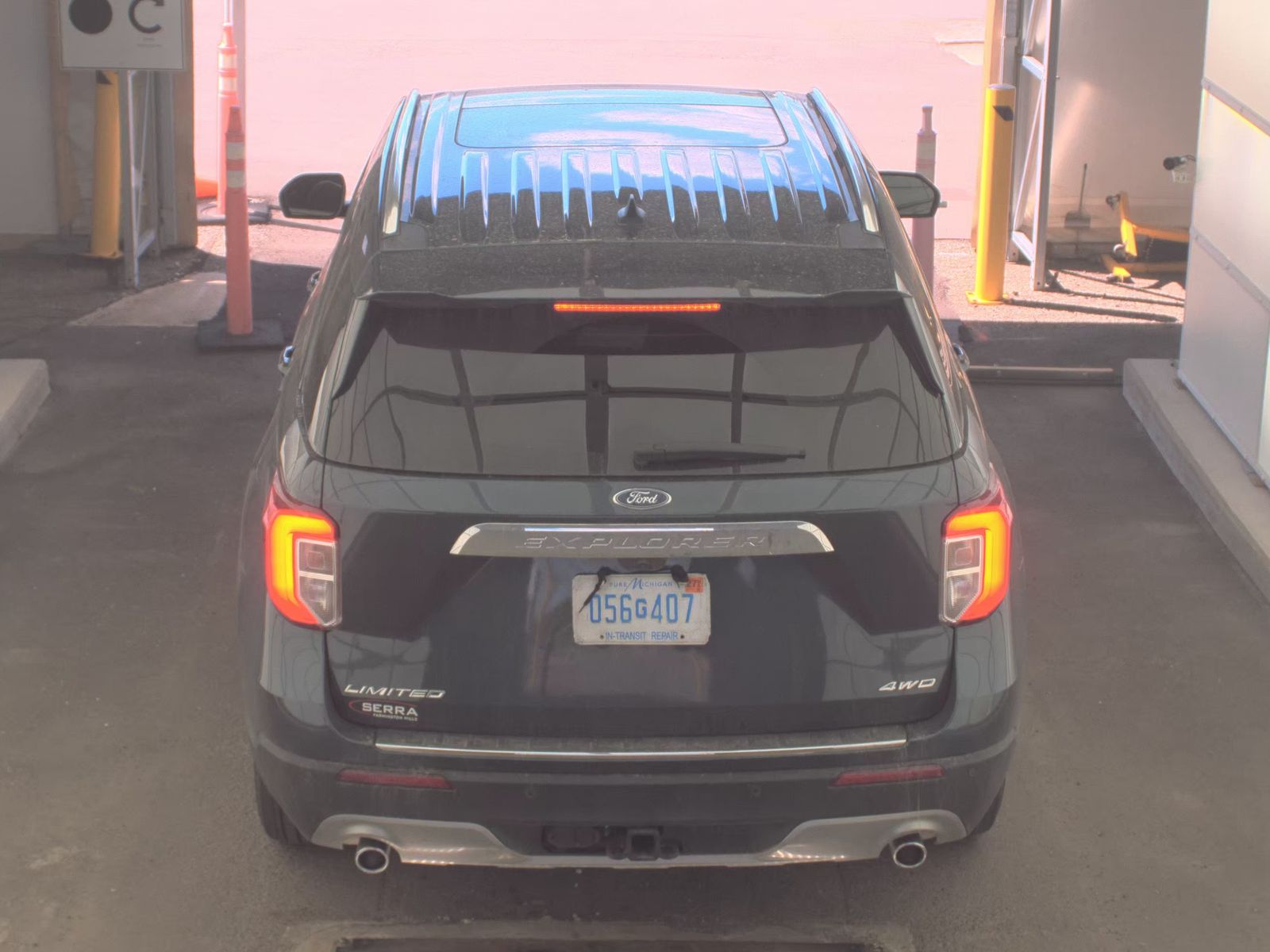 FORD EXPLORER - 7