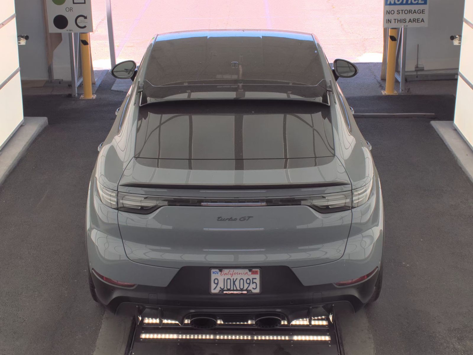 PORSCHE CAYENNE - 7