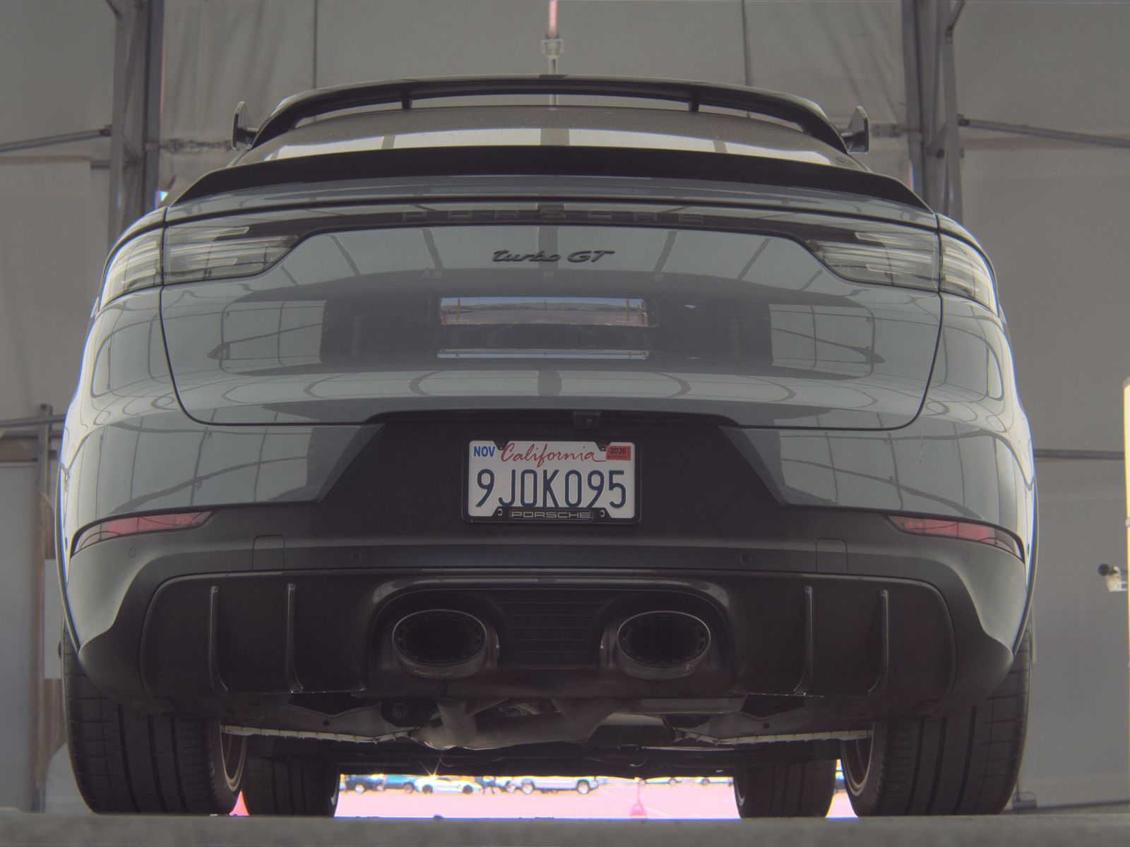 PORSCHE CAYENNE - 8