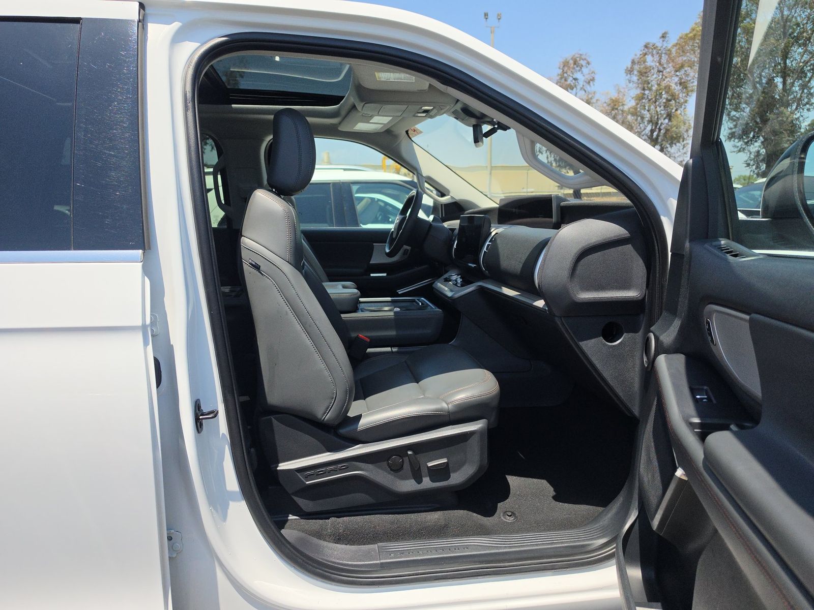 FORD EXPEDITION MAX - 9