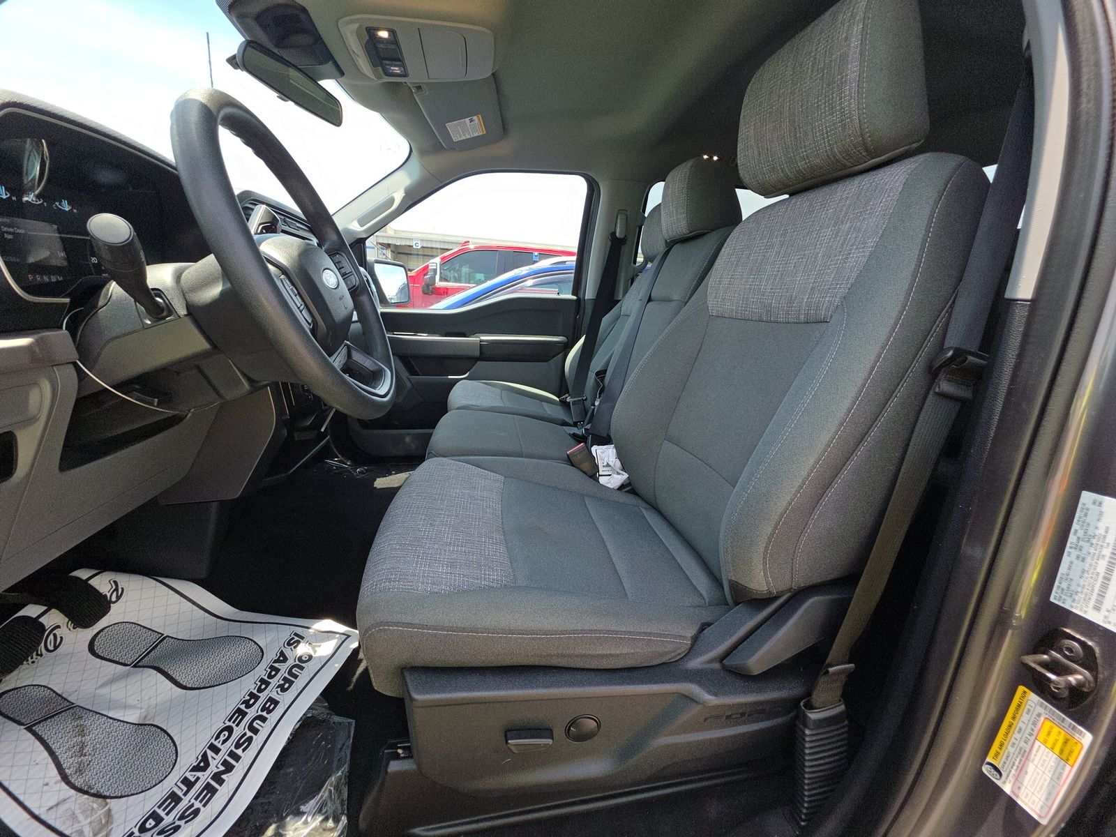 FORD F-150 - 8
