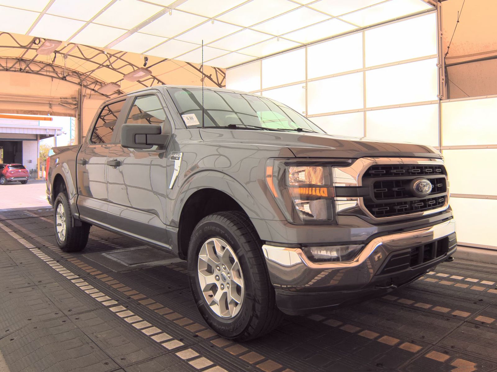 FORD F-150 - 4
