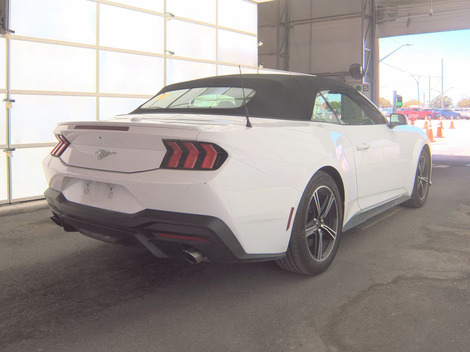 FORD MUSTANG - 5