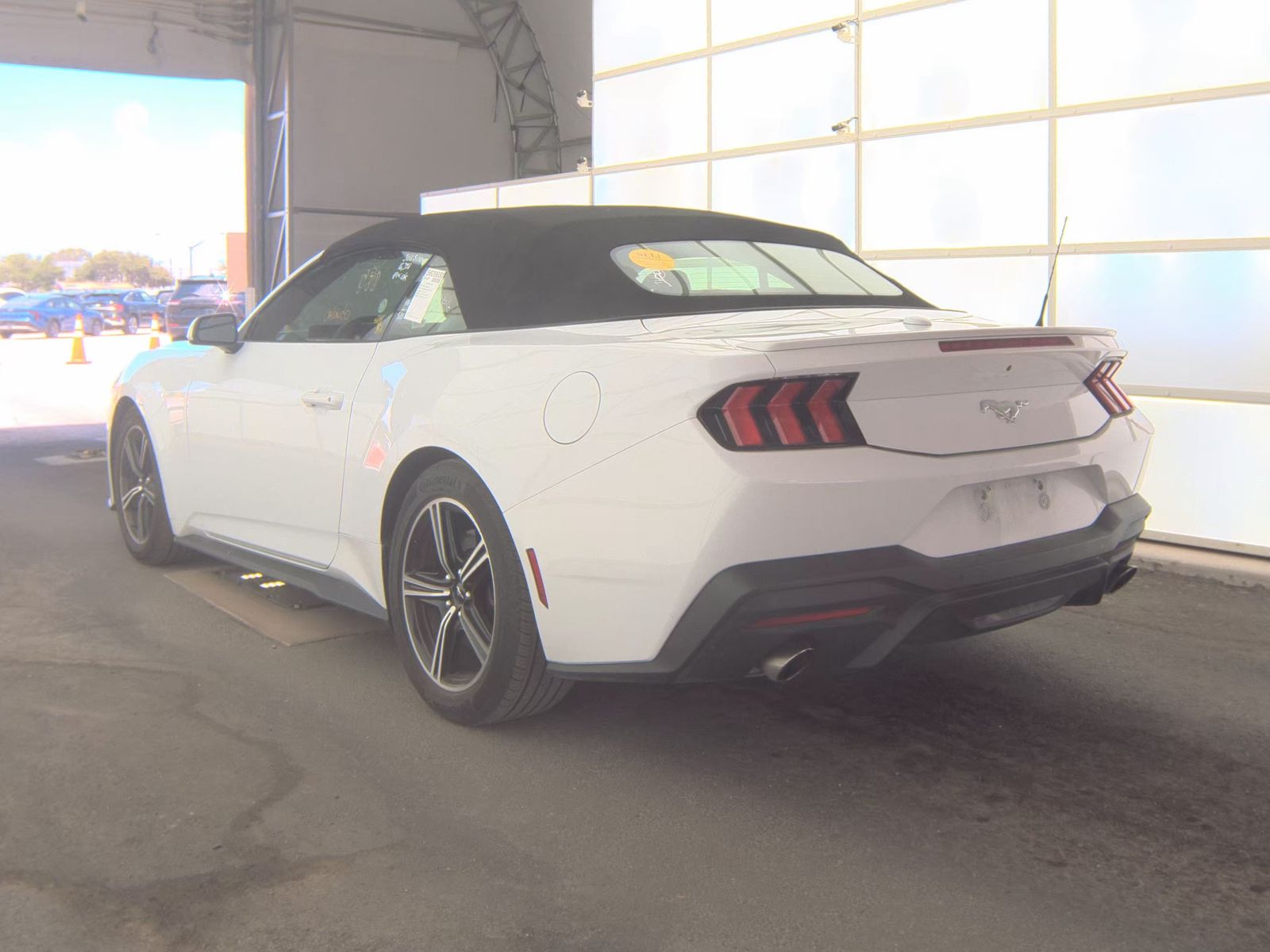 FORD MUSTANG - 7