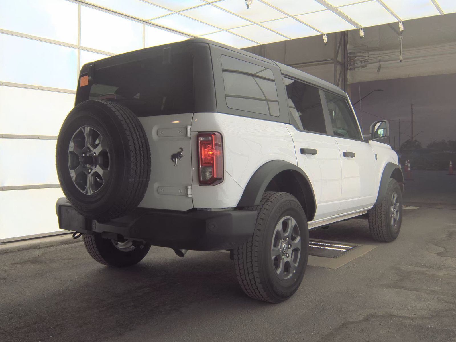 FORD BRONCO - 5