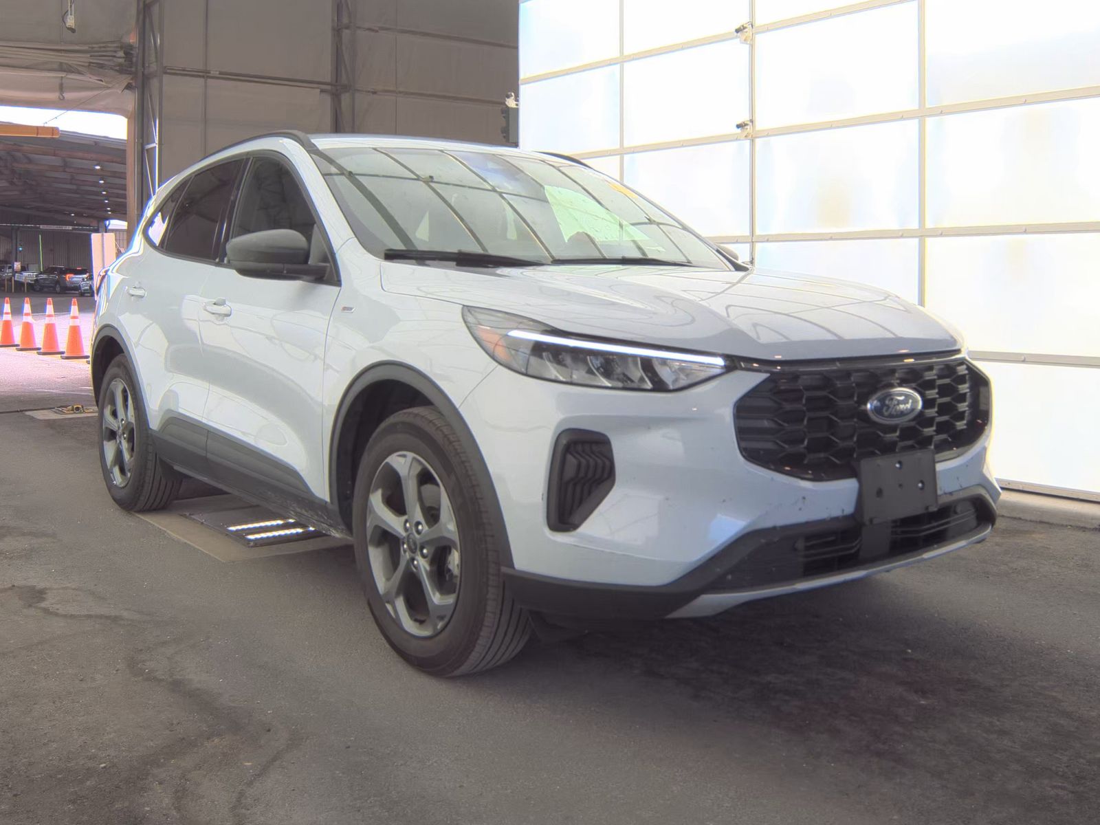 FORD ESCAPE - 4