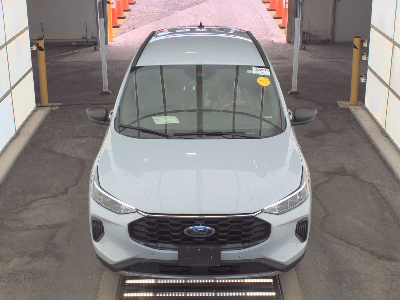 FORD ESCAPE - 3