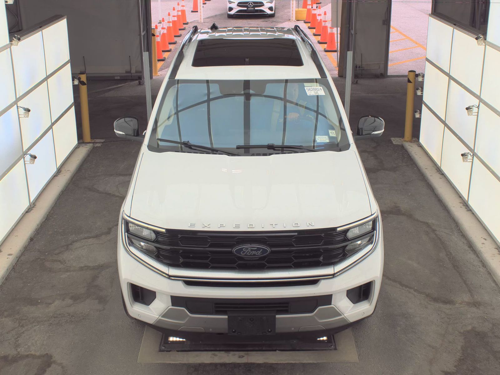 FORD EXPEDITION - 3