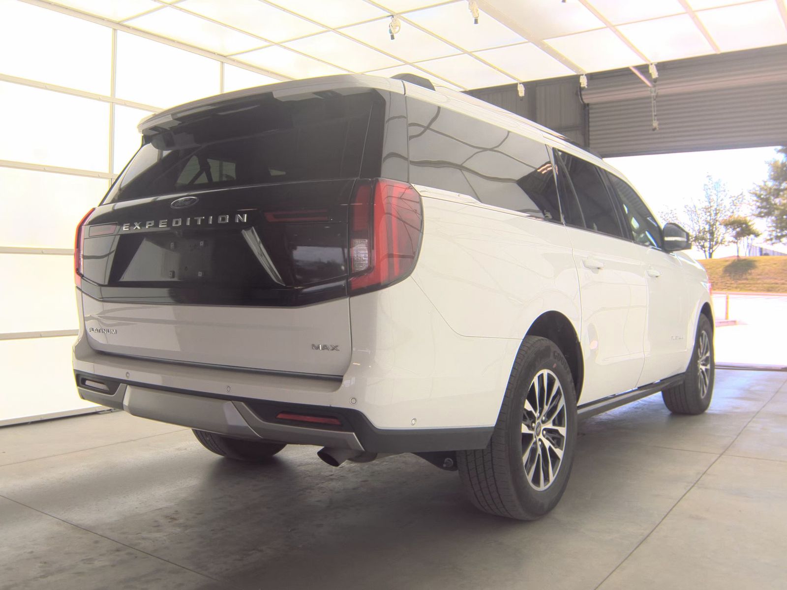 FORD EXPEDITION MAX - 5