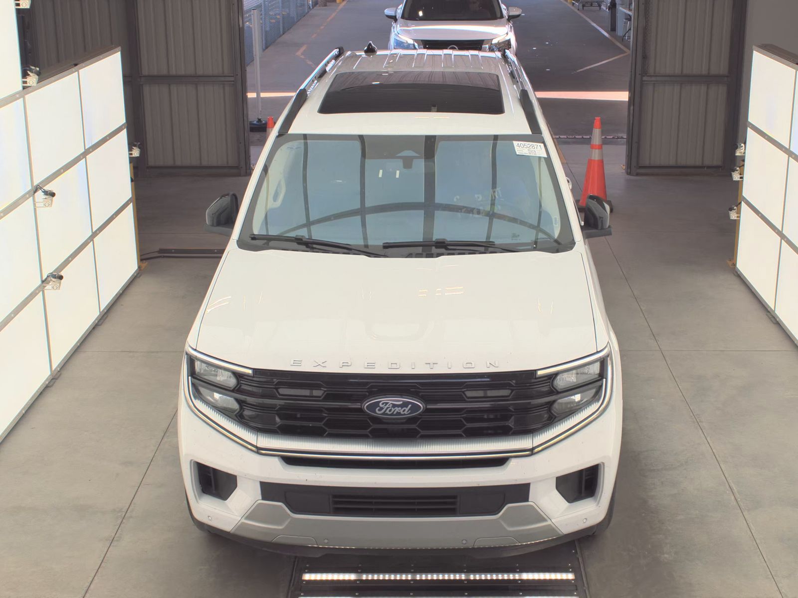 FORD EXPEDITION MAX - 3