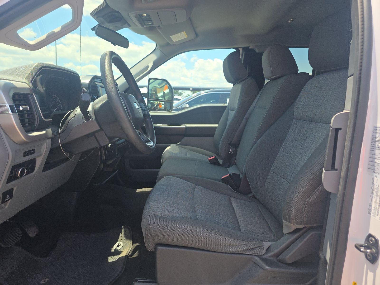 FORD F-150 - 8