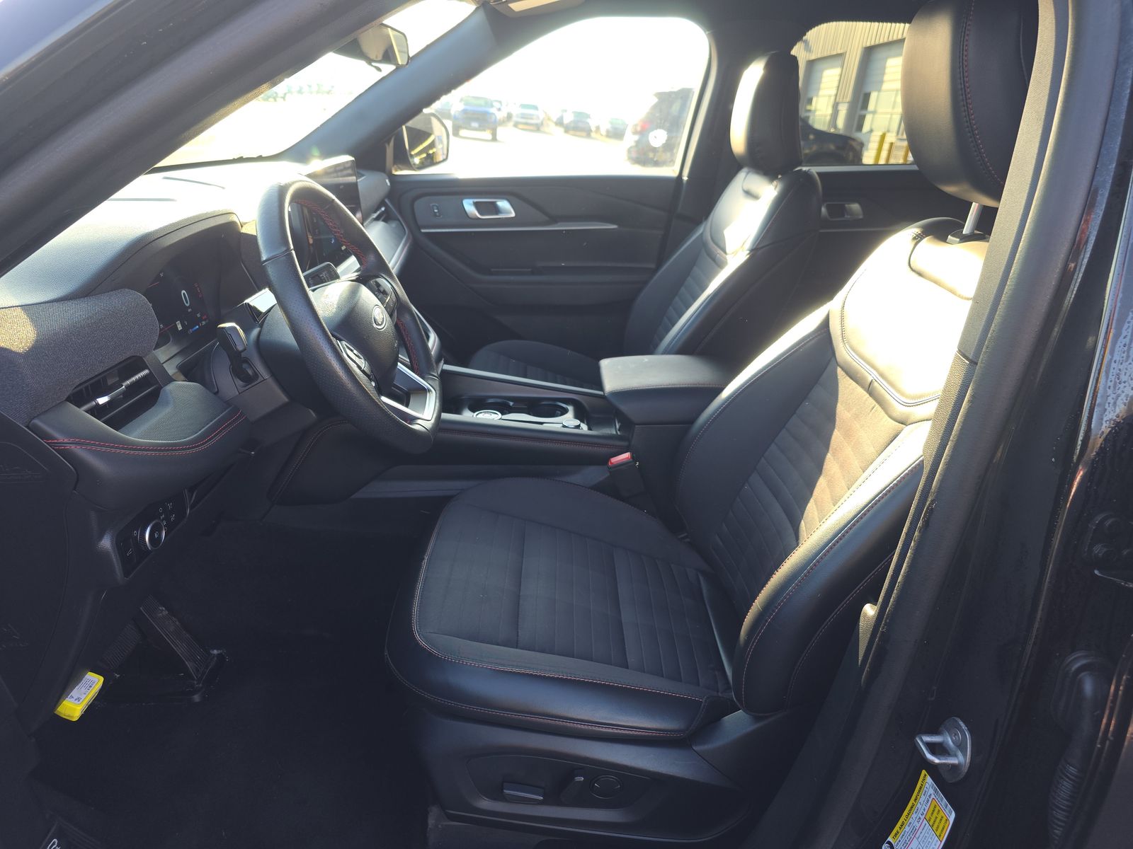 FORD EXPLORER - 8