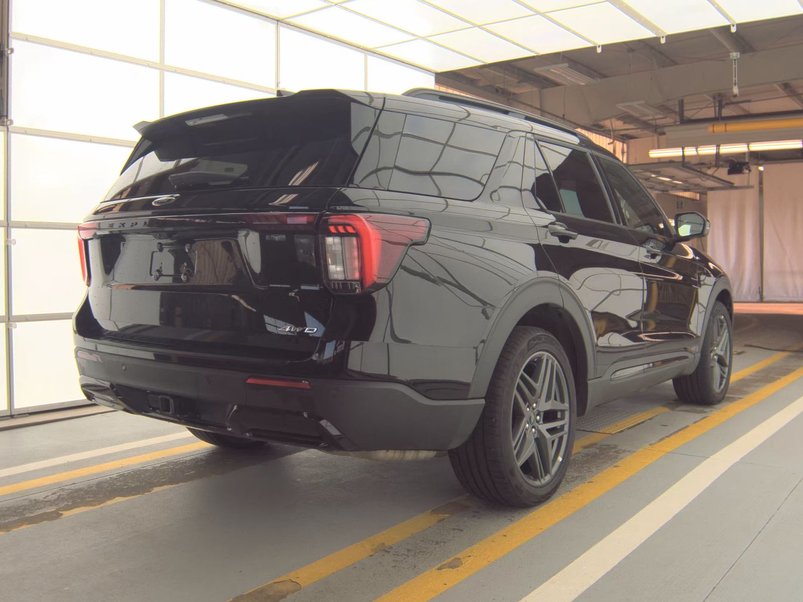 FORD EXPLORER - 5