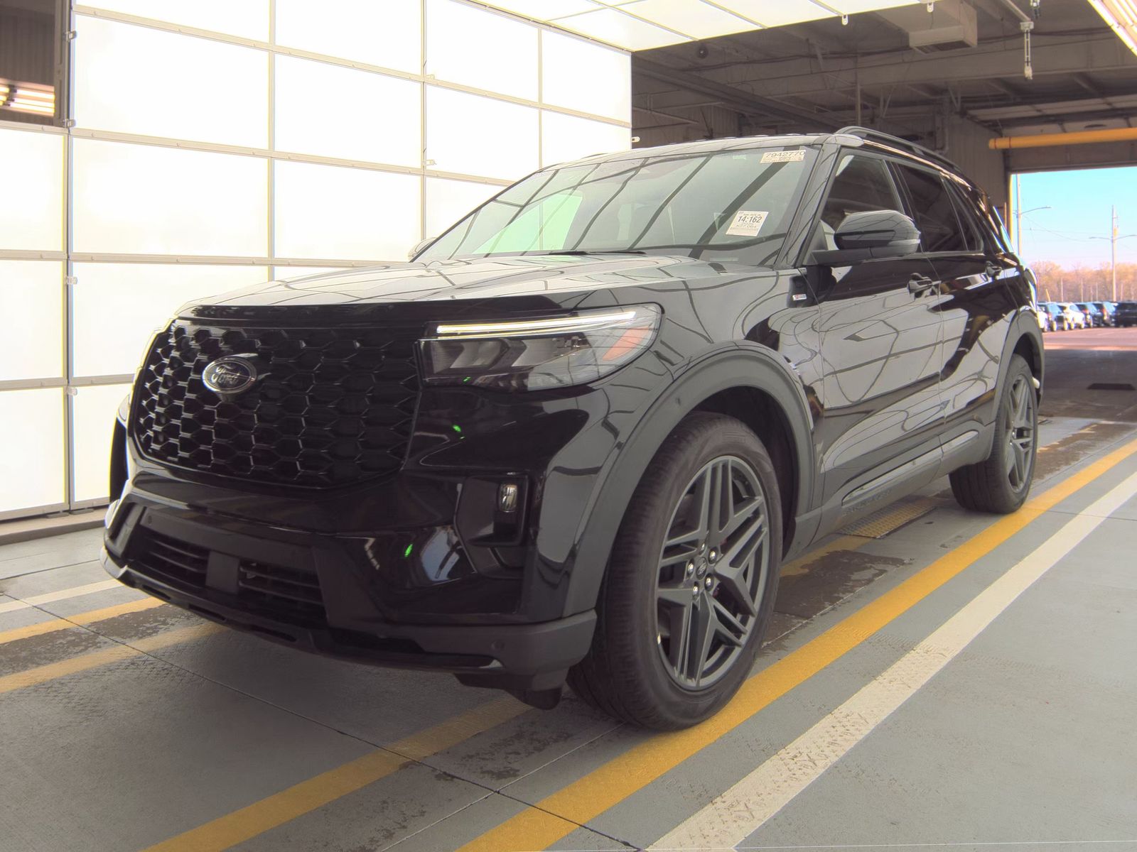 FORD EXPLORER - 1