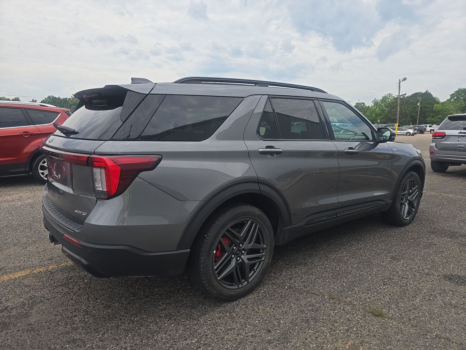 FORD EXPLORER - 5