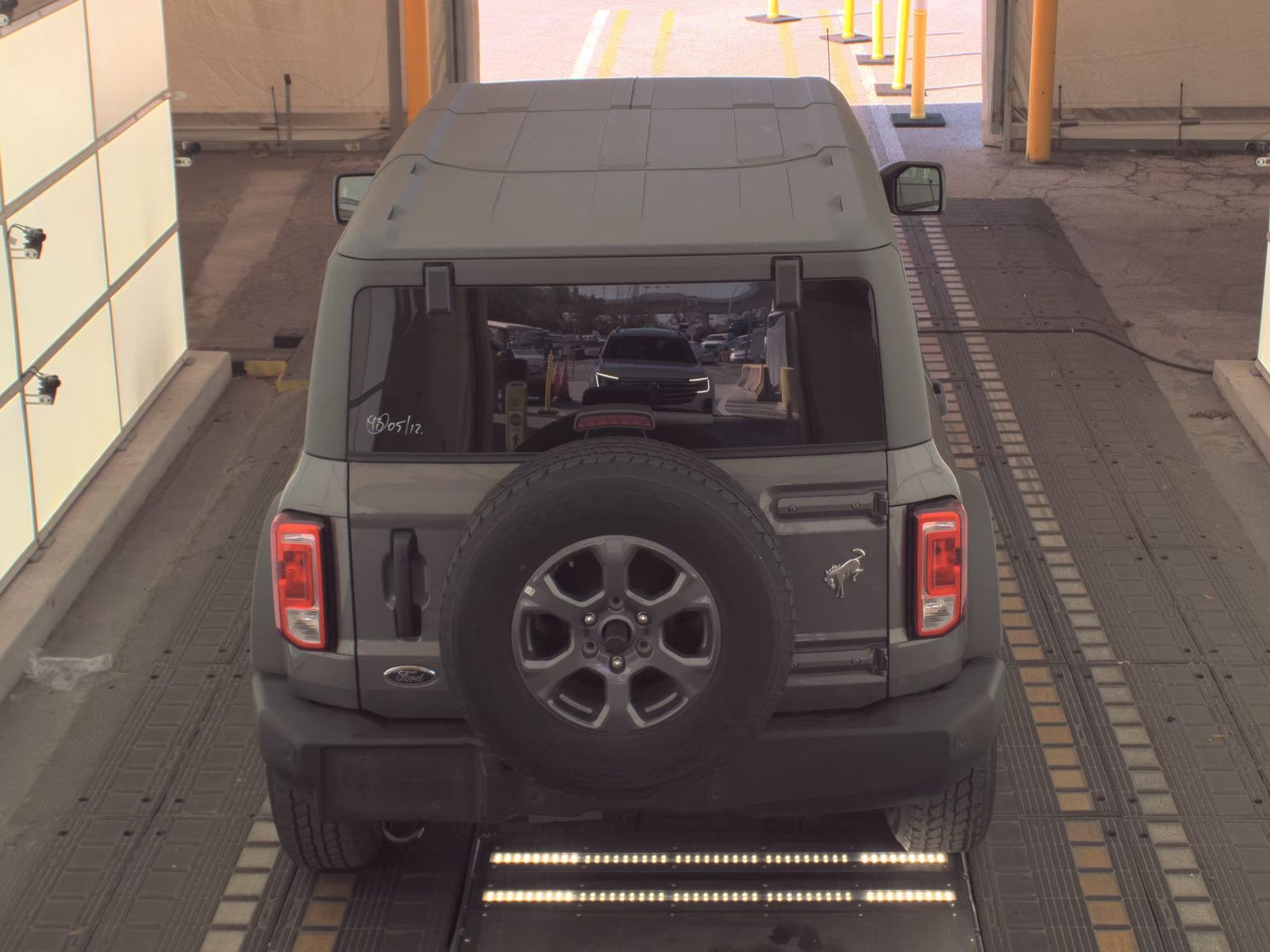 FORD BRONCO - 6