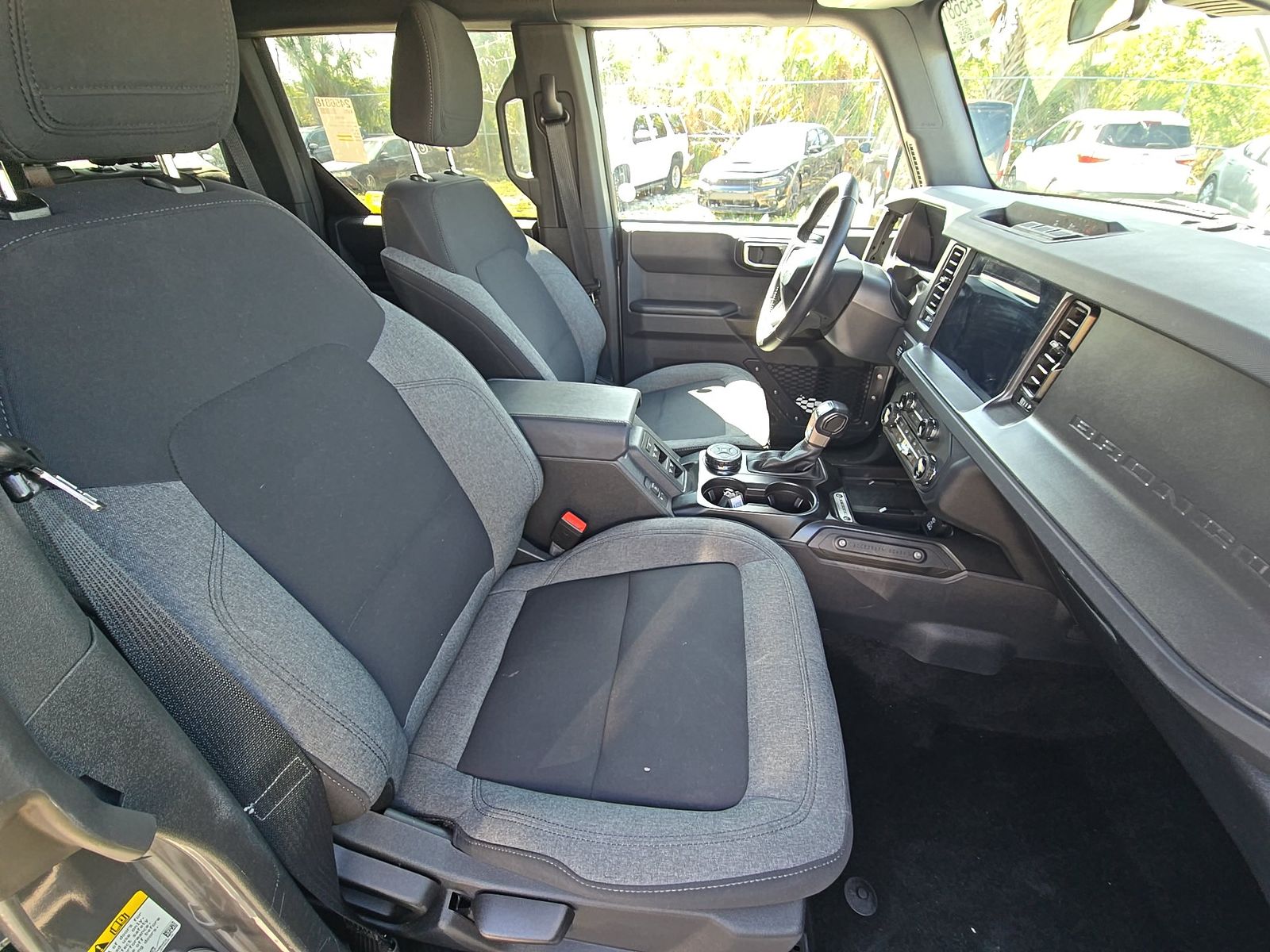 FORD BRONCO - 9