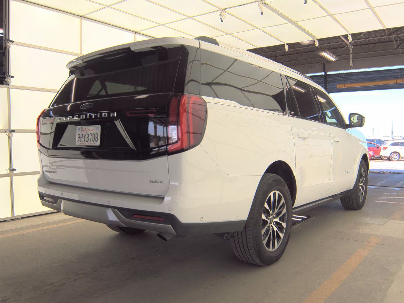 FORD EXPEDITION MAX - 5