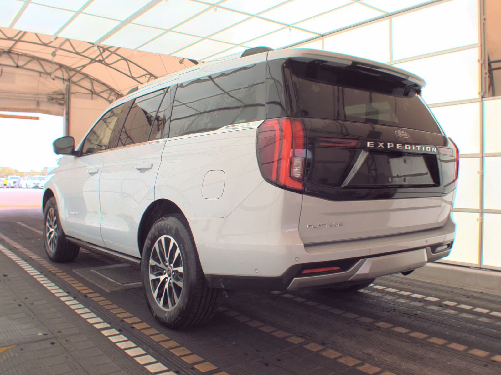 FORD EXPEDITION - 7