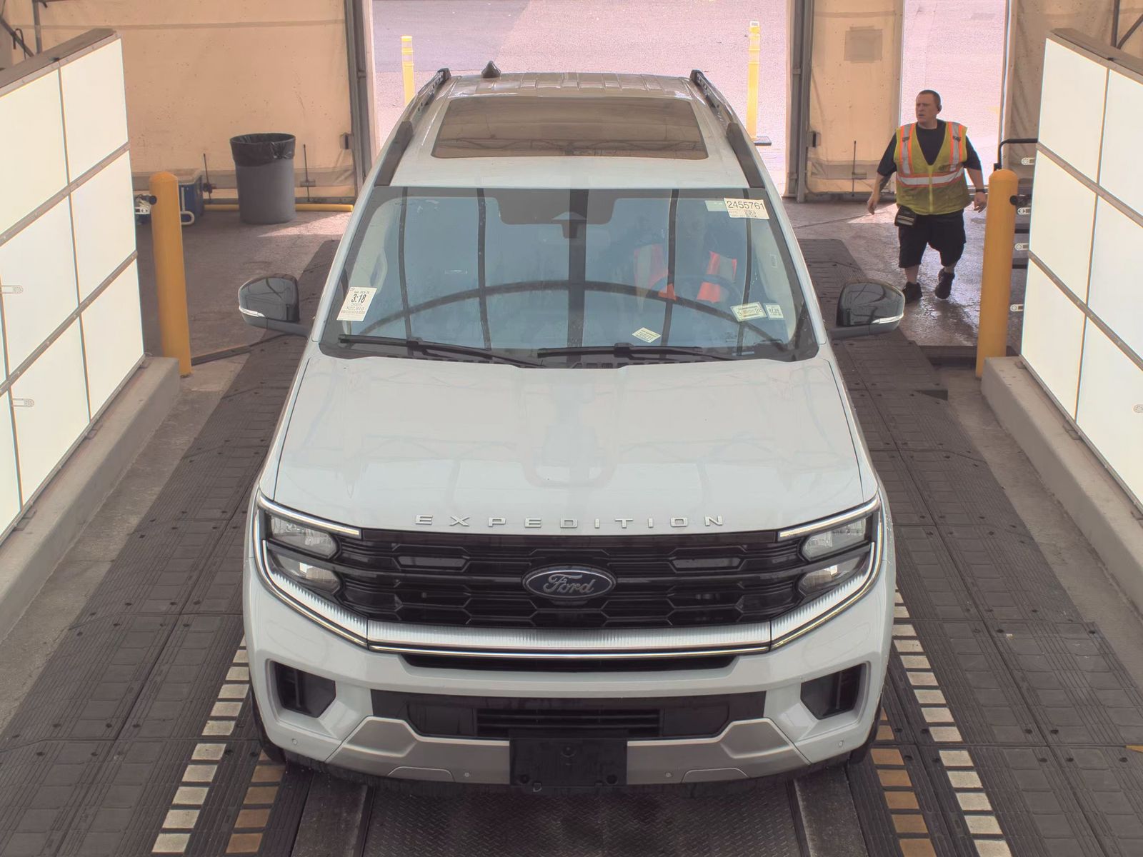 FORD EXPEDITION - 3