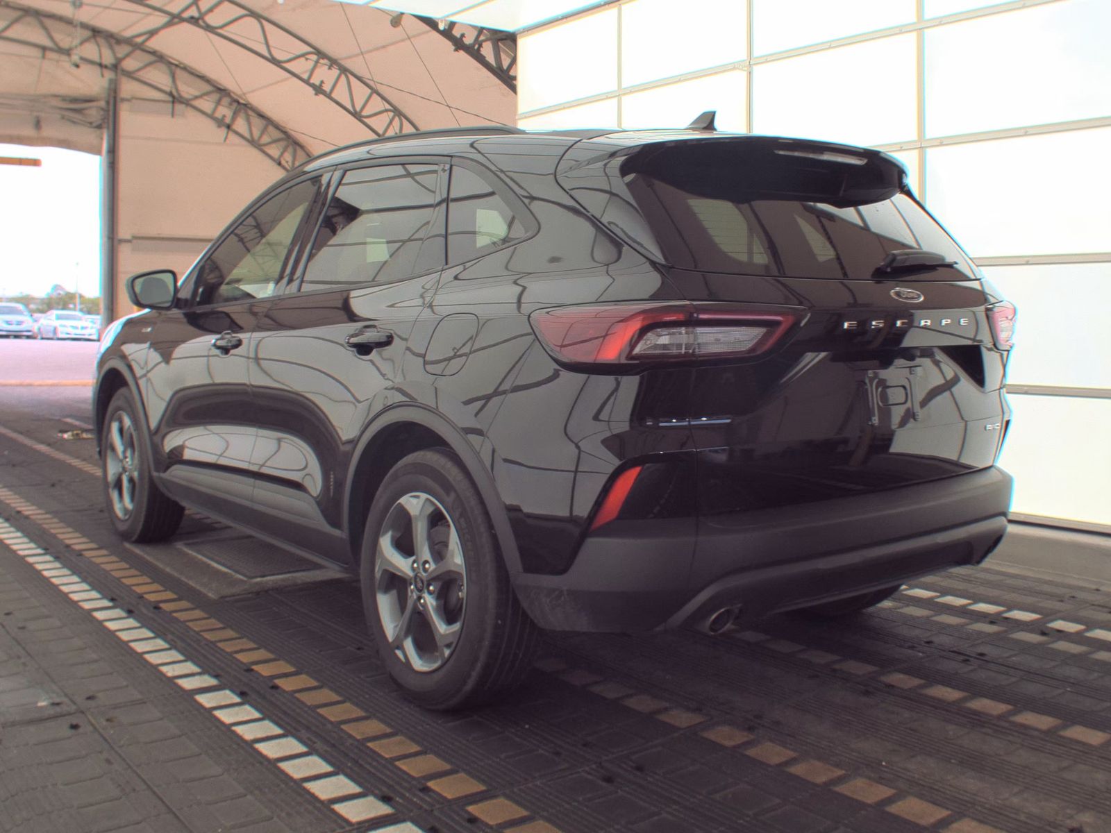 FORD ESCAPE - 7