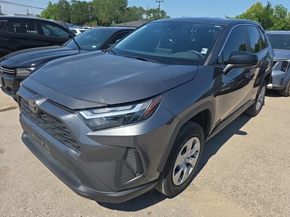 2023 Toyota RAV4 LE FWD
