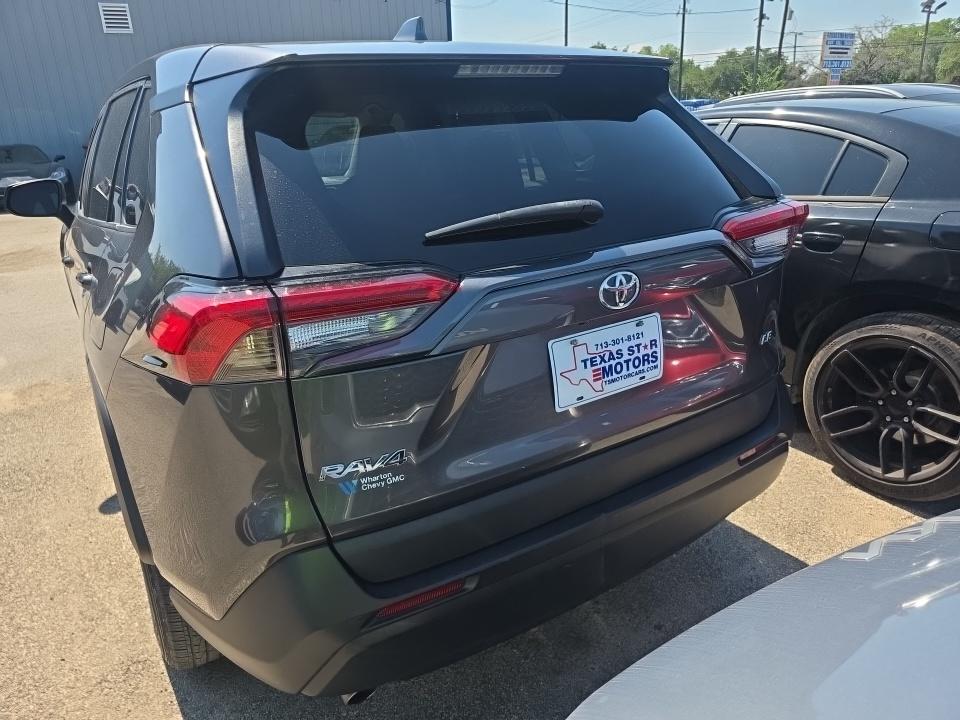 2023 Toyota RAV4 LE FWD